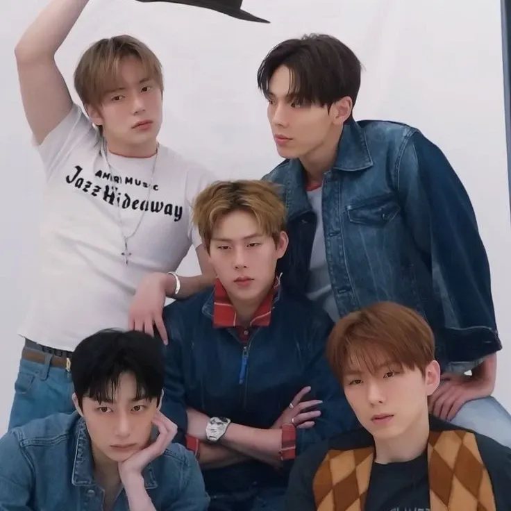 Potret di balik layar MONSTA X