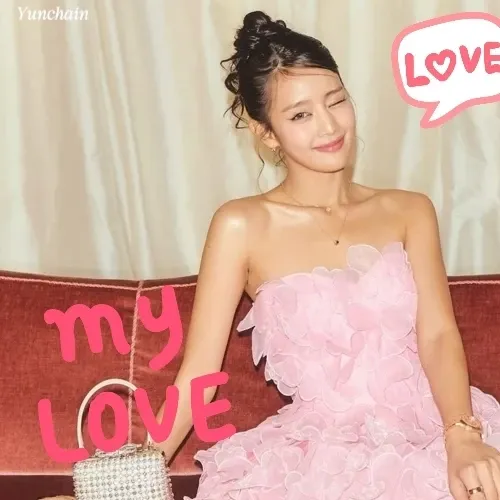 Recent activity shot of Minnie (i-dle)