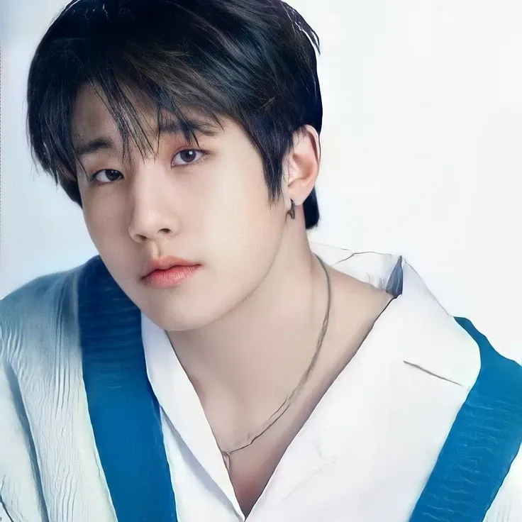 Recent activity shot of Jinjin (ASTRO)