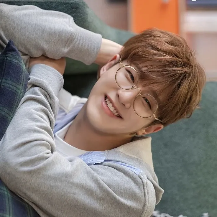 A moment captured by Jinjin (ASTRO)'s fan
