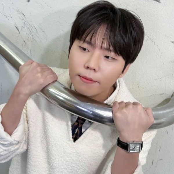 Shining profile picture of Jung Seunghwan on today's Choeaedol