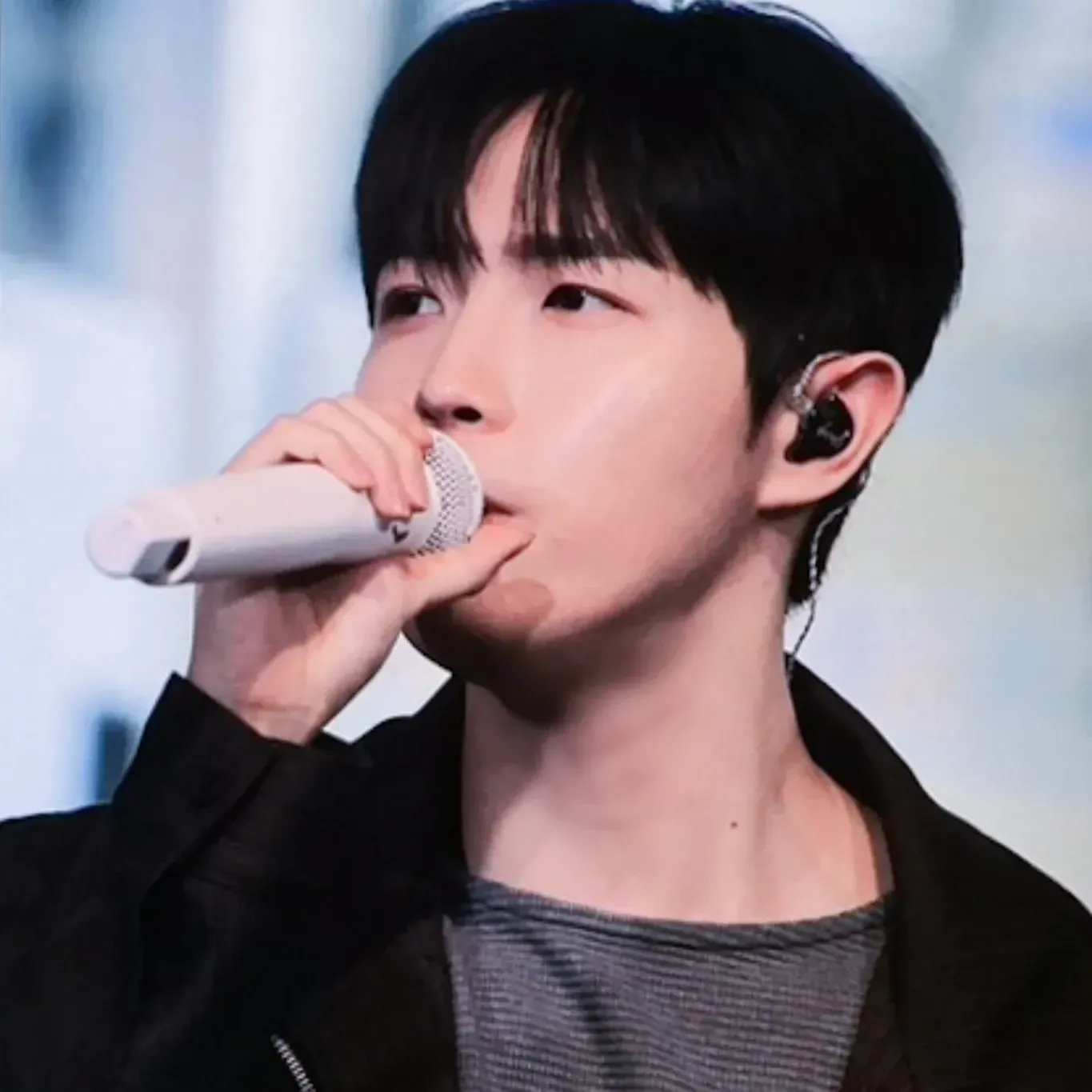 金在奐的最新照片