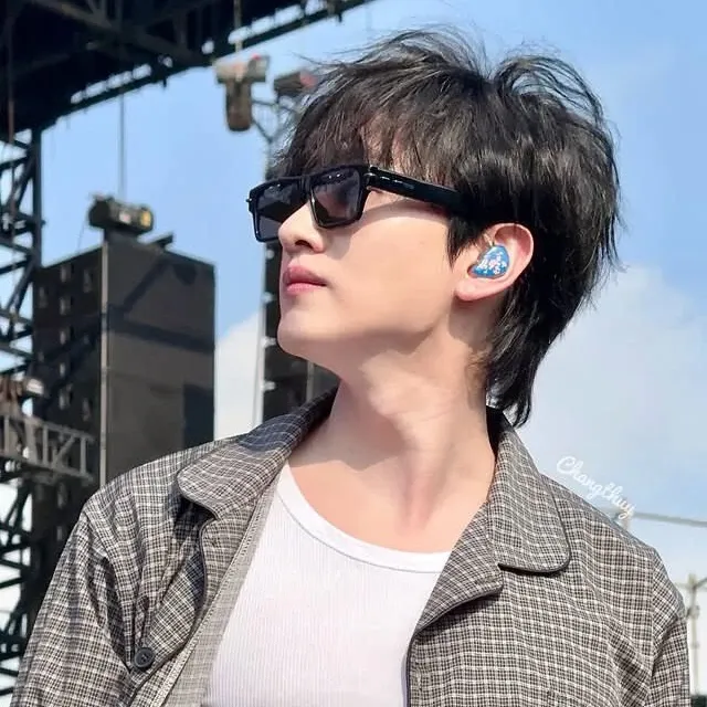 A moment captured by Super Junior's fan