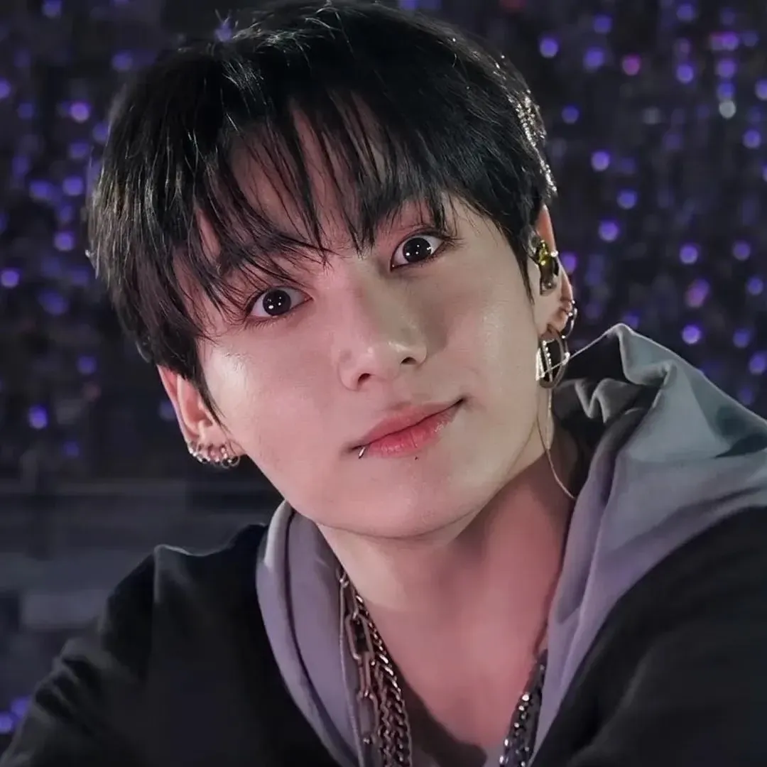 Momen yang diabadikan oleh penggemar Jungkook (BTS)