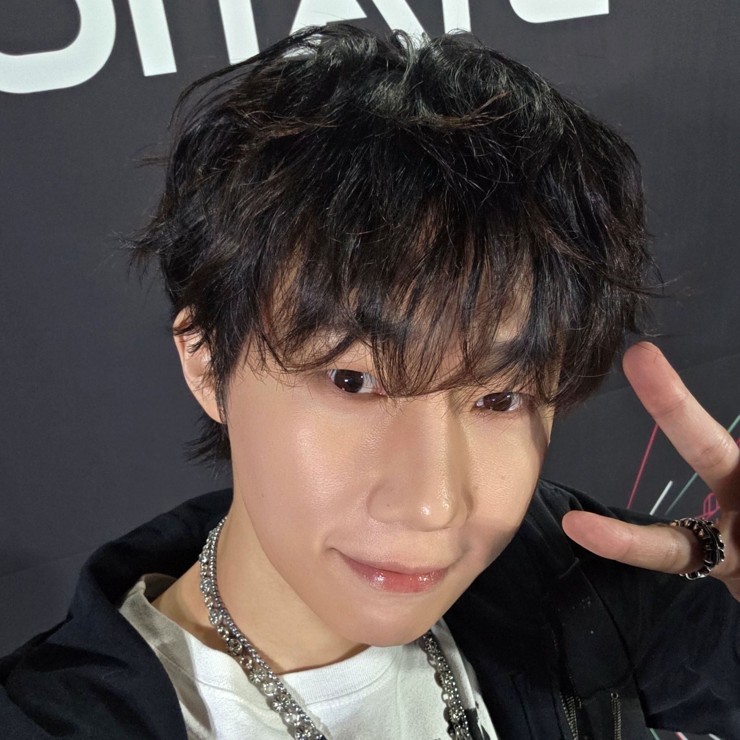 Behind-the-scenes cut of Sungkyu (INFINITE)