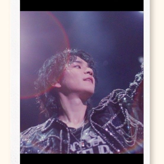 Recent activity shot of Mamehara Issei (JO1)