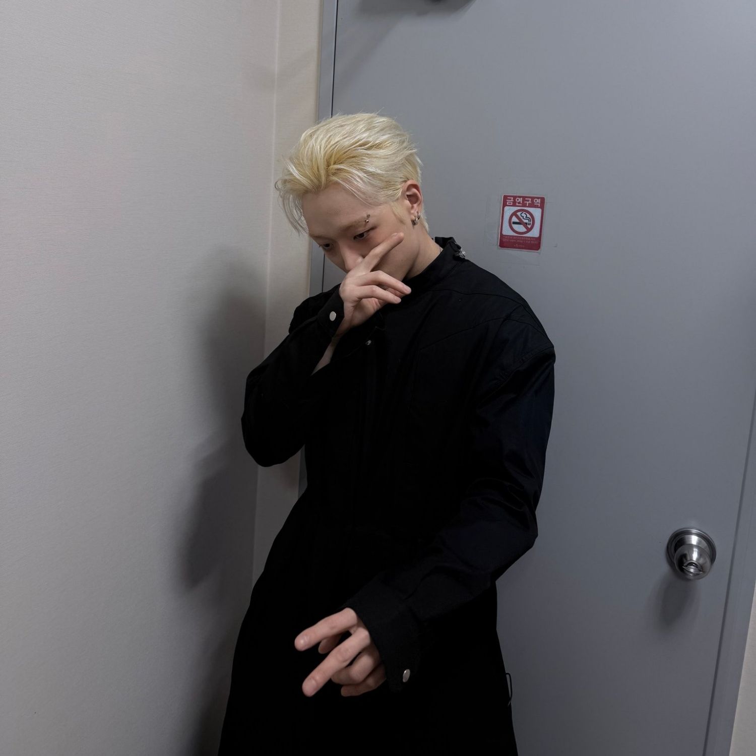 Behind-the-scenes cut of BOBBY (iKON)