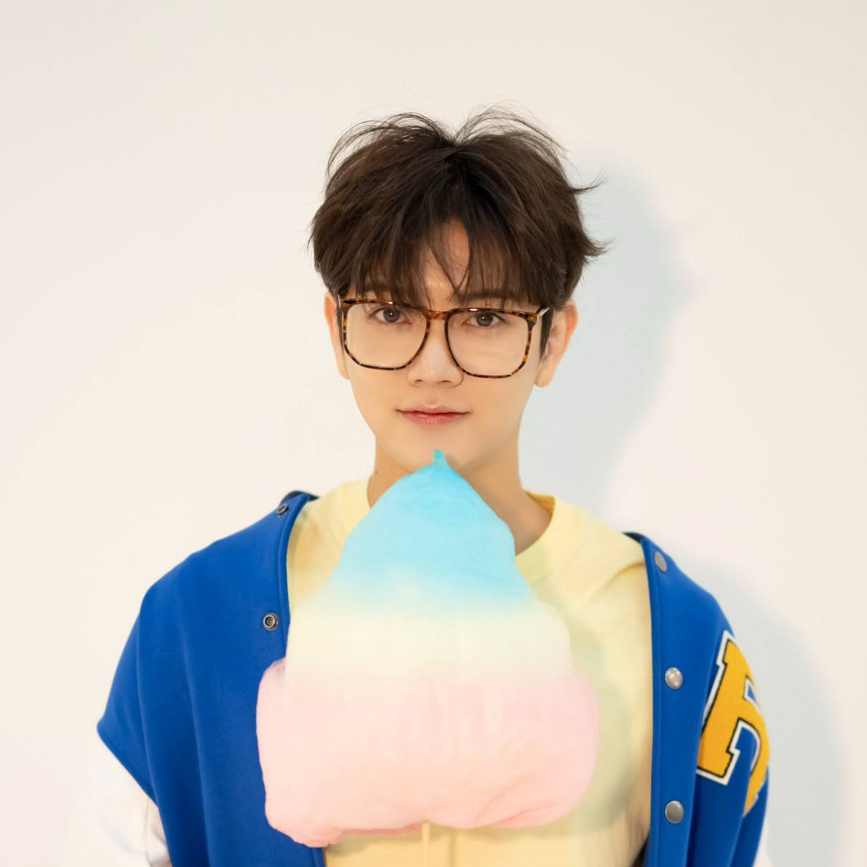 Latest photo of REN