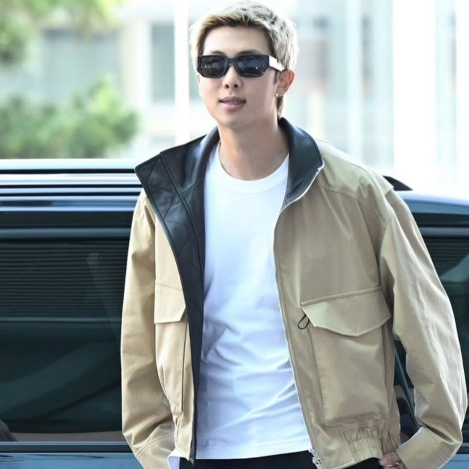 Momen yang diabadikan oleh penggemar RM (BTS)