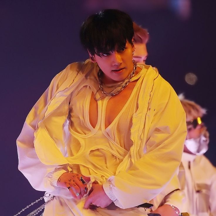 柾國 (防彈少年團)的最新活動照片