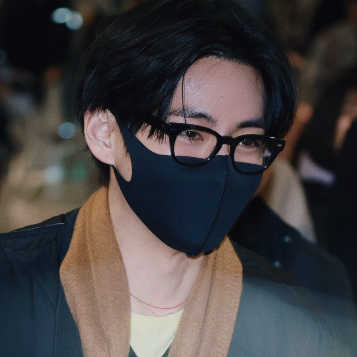 Recent activity shot of V (BTS)