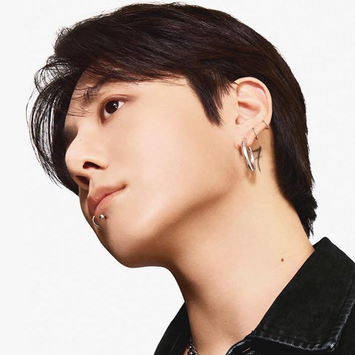 정국 (방탄소년단)의 최신 사진