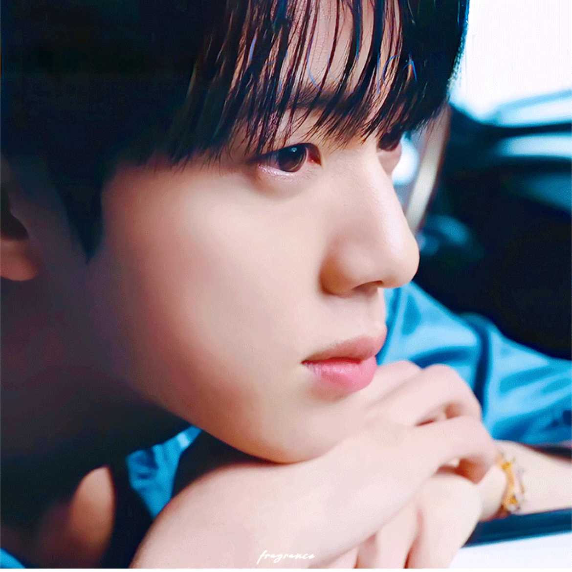 Momen yang diabadikan oleh penggemar Jin (BTS)