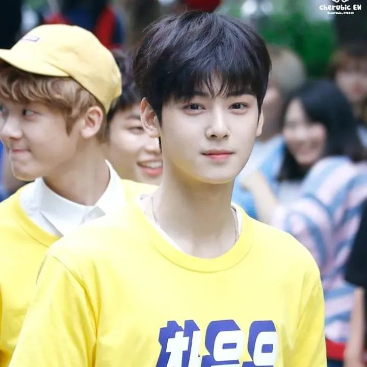 Latest photo of Eunwoo (ASTRO)