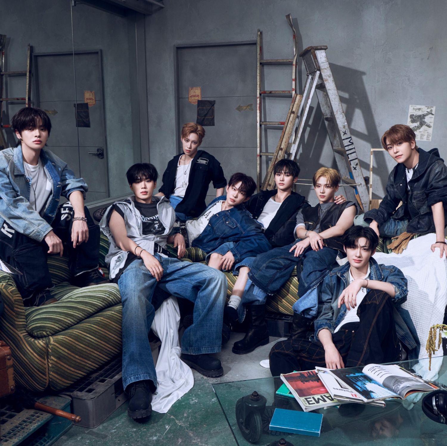 K-POP posts beloved by 알파드라이브원 fans