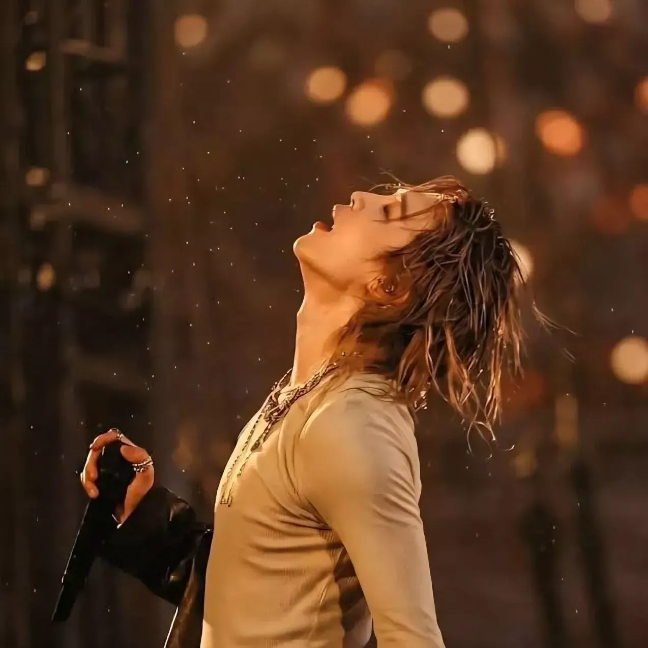 智旻 (防彈少年團)的最新活動照片