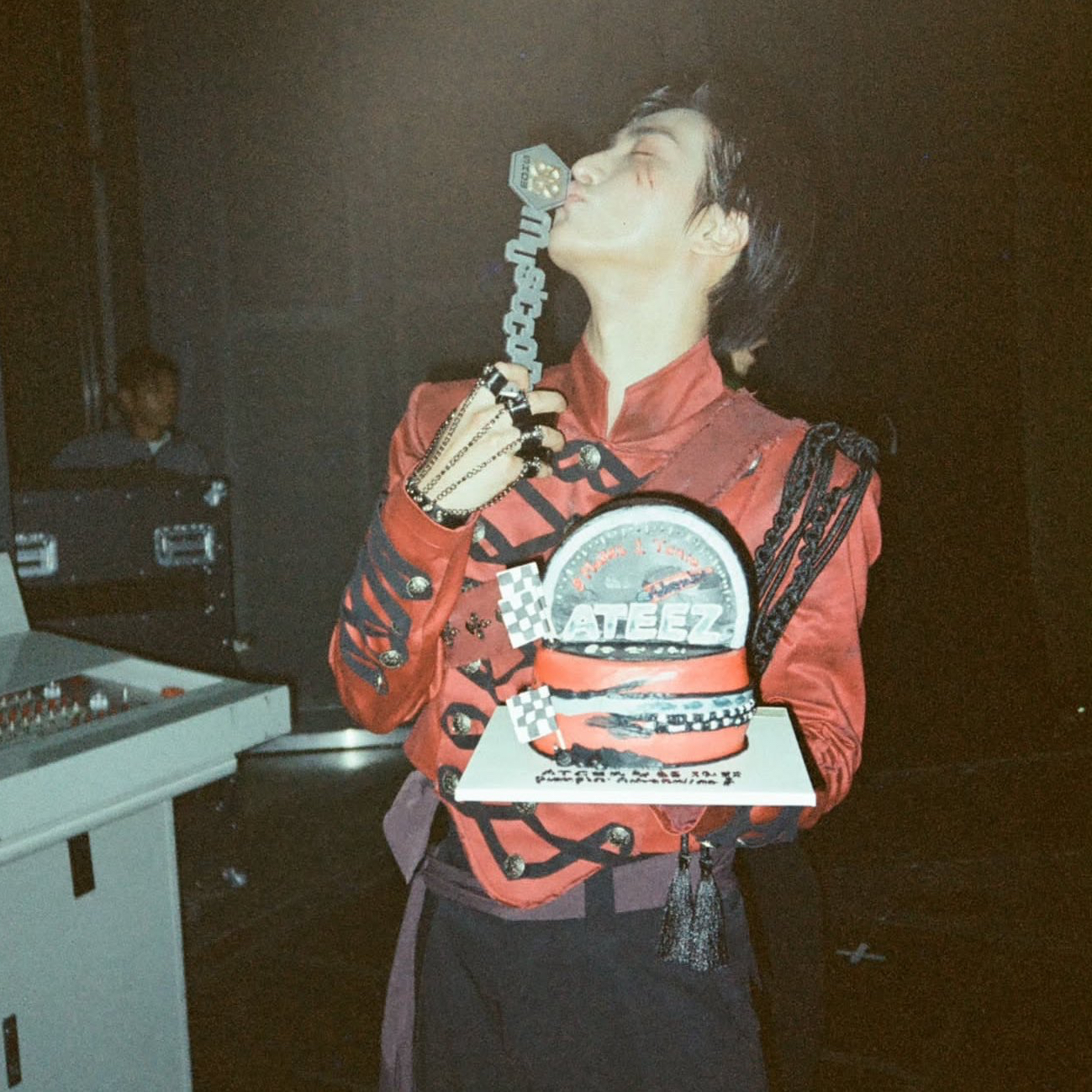 Behind-the-scenes cut of Seonghwa (ATEEZ)