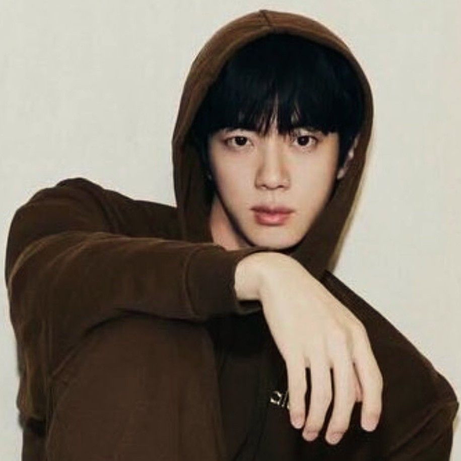 진 (방탄소년단) 최근 활동샷