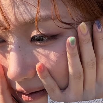 Recent activity shot of Jeong Yein (Lovelyz)