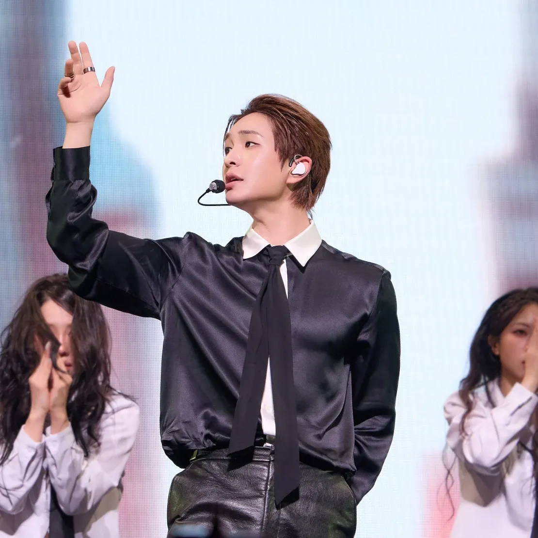 Latest photo of Onew (SHINee)