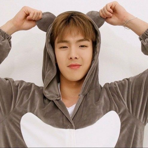 몬스타엑스의 비하인드 컷