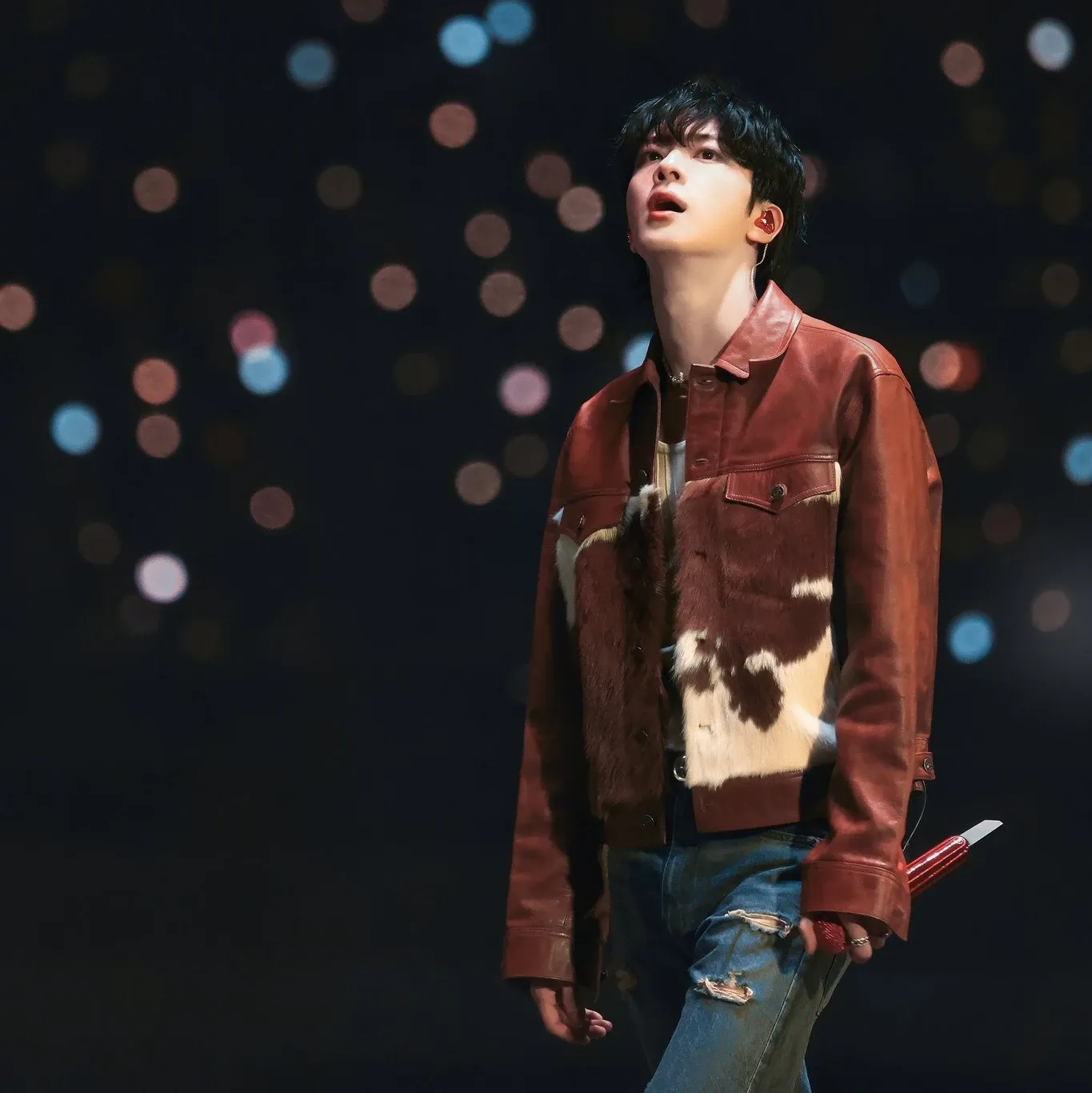 진 (방탄소년단)의 비하인드 컷