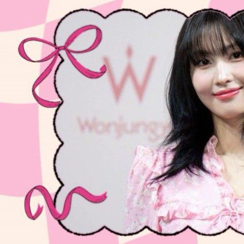 모모 (TWICE)의 최신 사진