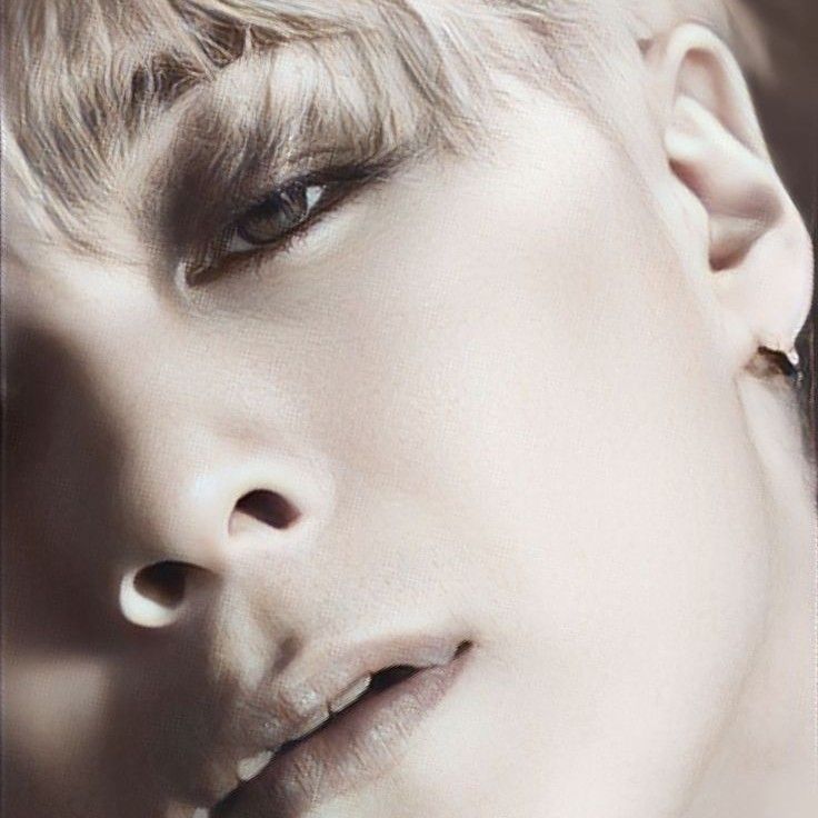 Latest photo of Moonbin (ASTRO)