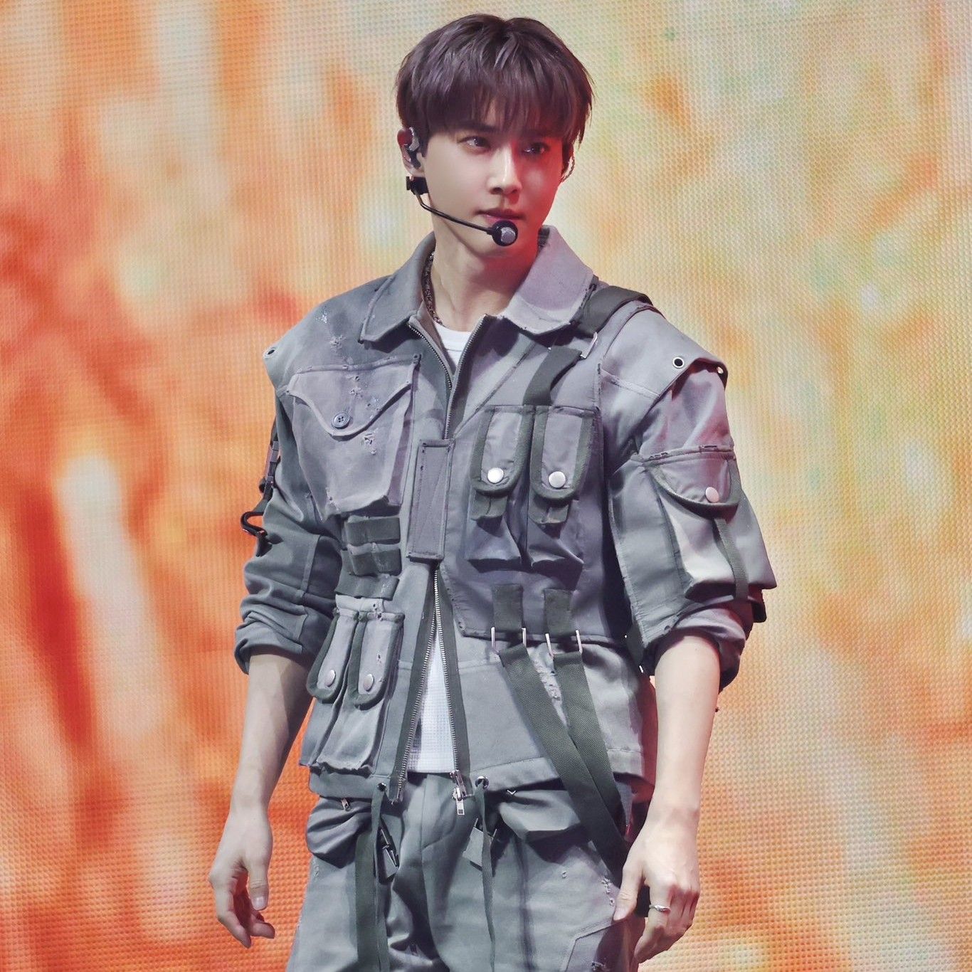 Latest photo of Suho (EXO)