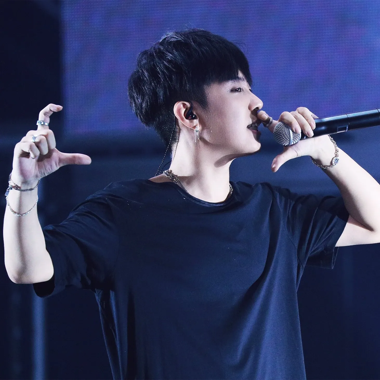 Latest photo of Eun Jiwon (SECHSKIES)