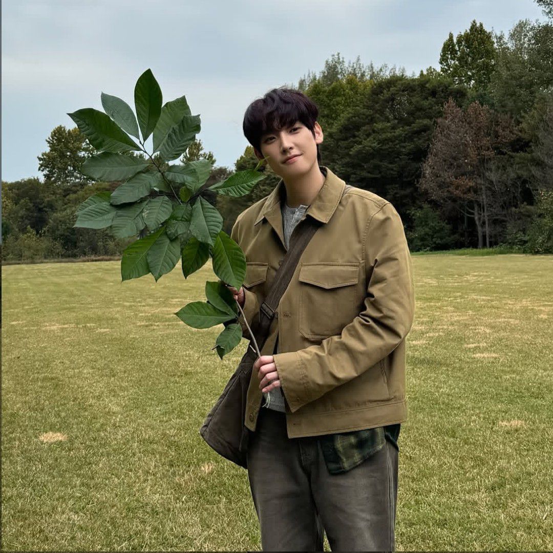 Behind-the-scenes cut of Inseong (SF9)