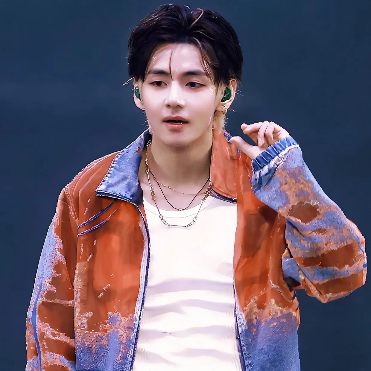 Potret di balik layar V (BTS)