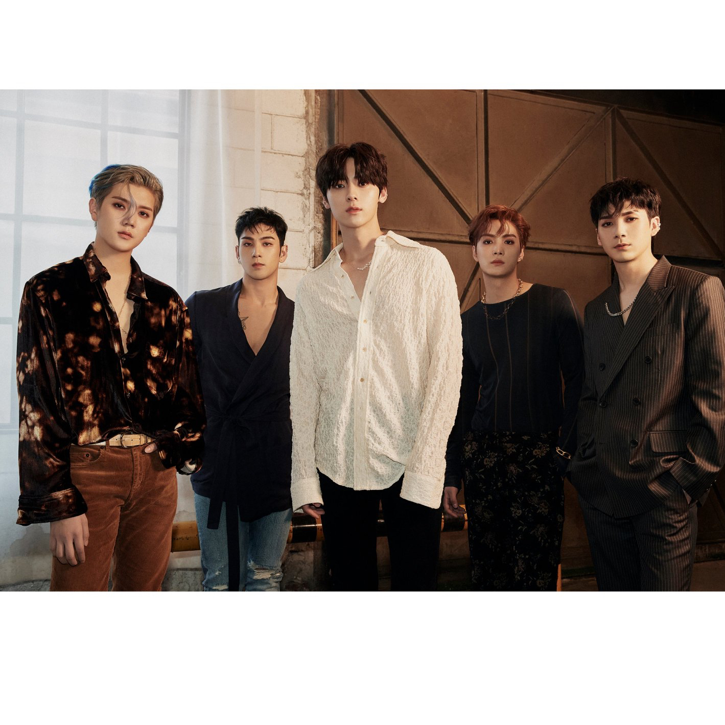 A moment captured by NU'EST's fan