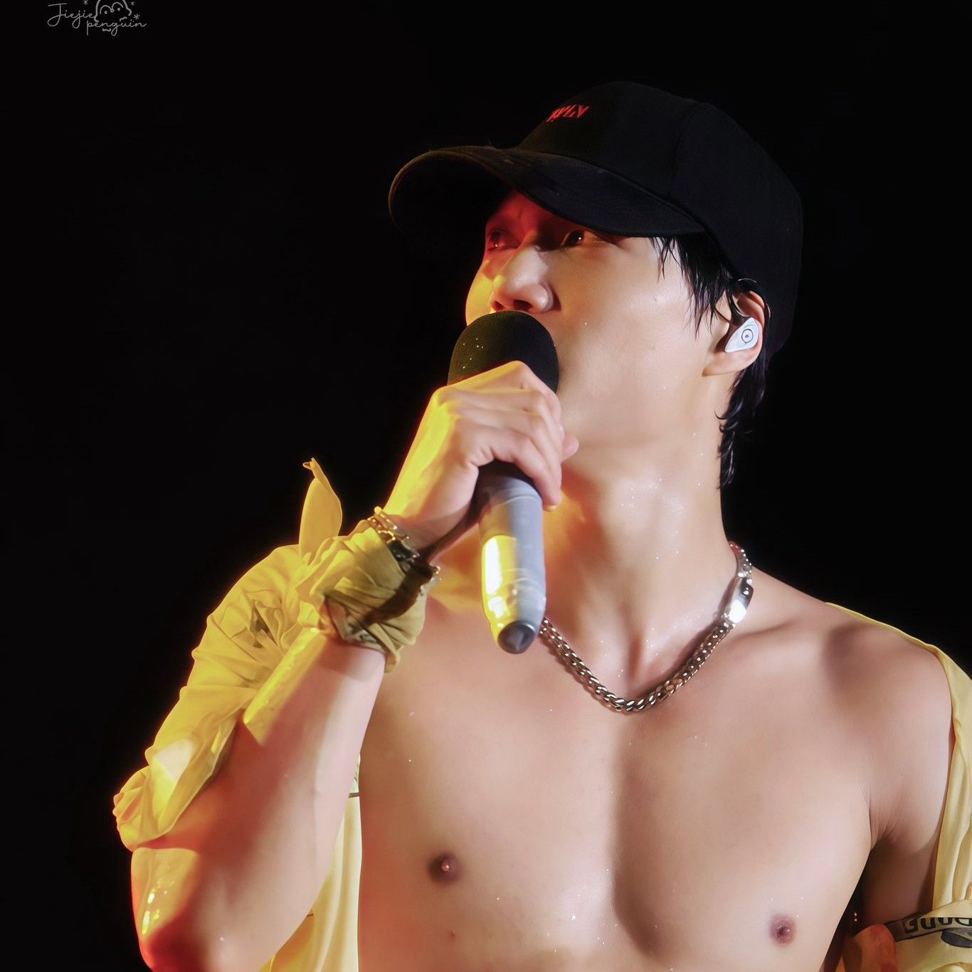 Foto terbaru Kai (EXO)