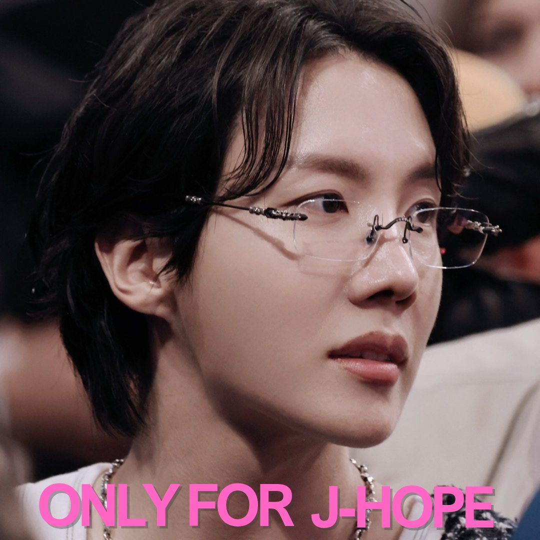 Foto aktivitas terbaru j-hope (BTS)