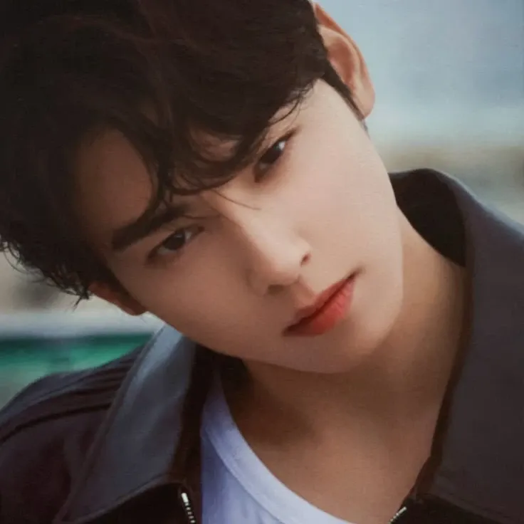 Behind-the-scenes cut of Eunwoo (ASTRO)