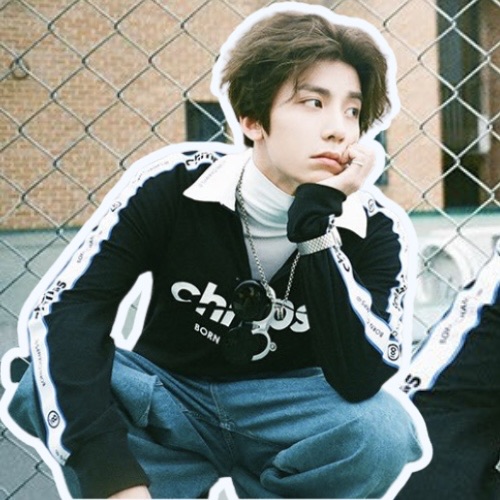 A moment captured by Hwiyoung (SF9)'s fan