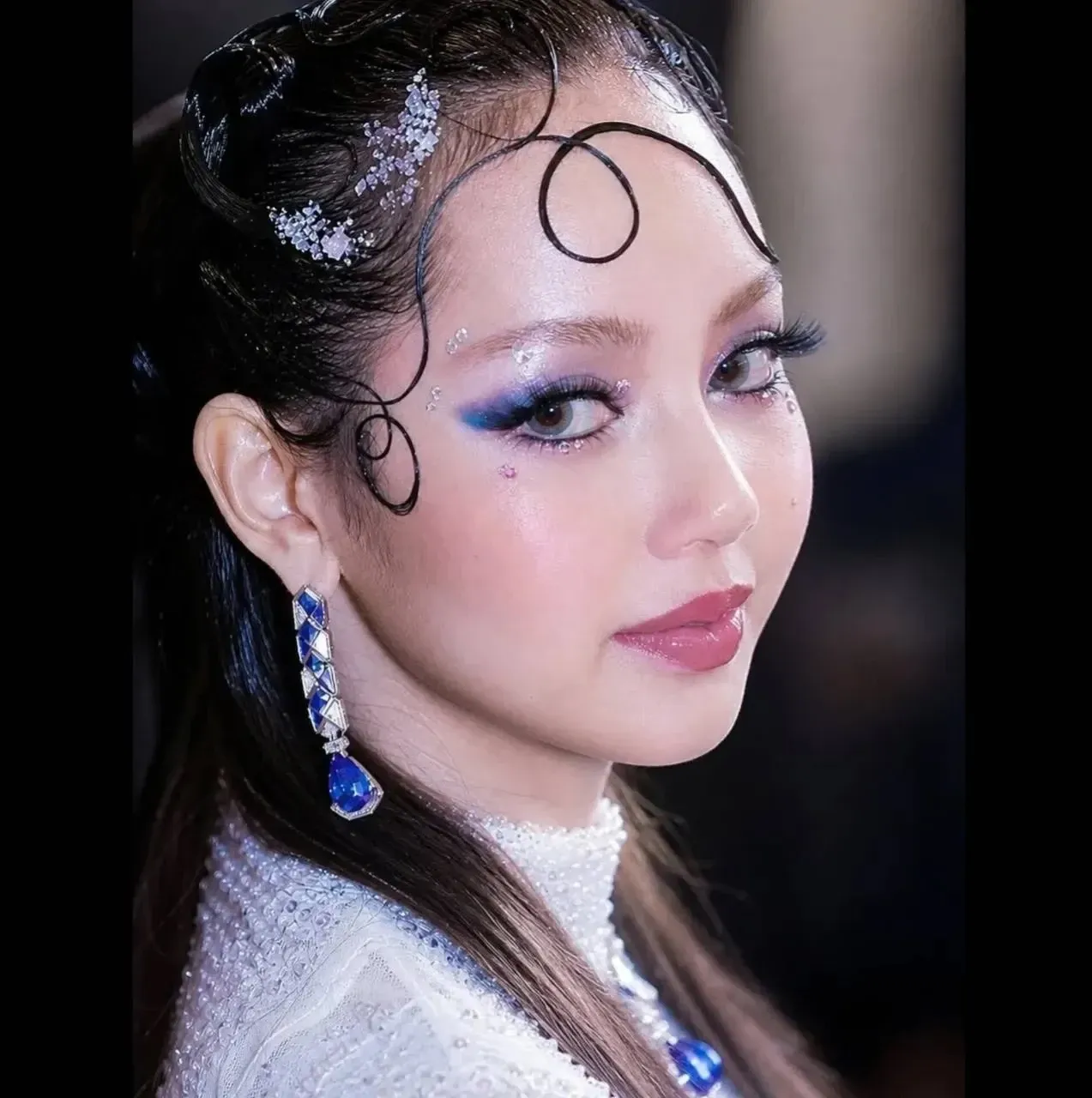 Momen yang diabadikan oleh penggemar Lisa (BLACKPINK)