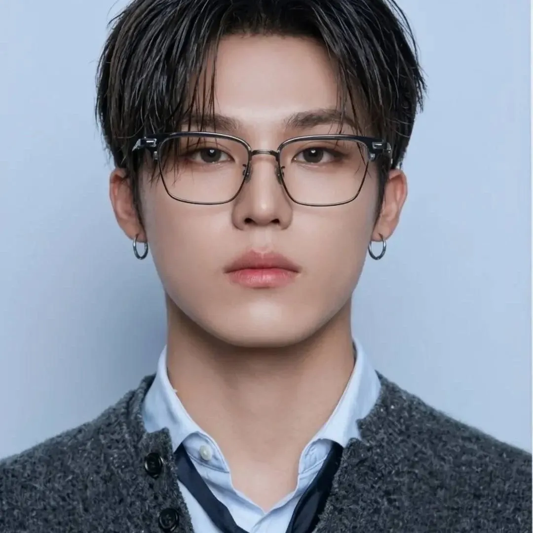 Latest photo of Park Jeongwoo (TREASURE)