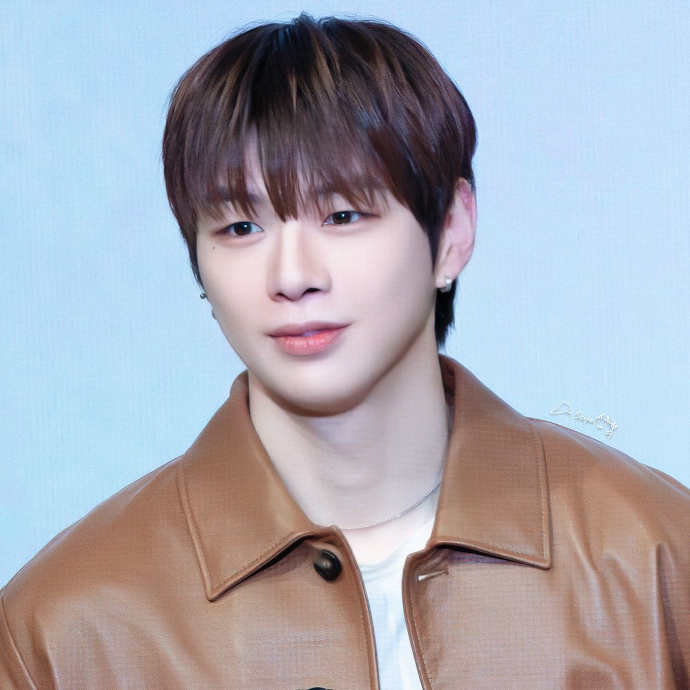 강다니엘 최근 활동샷