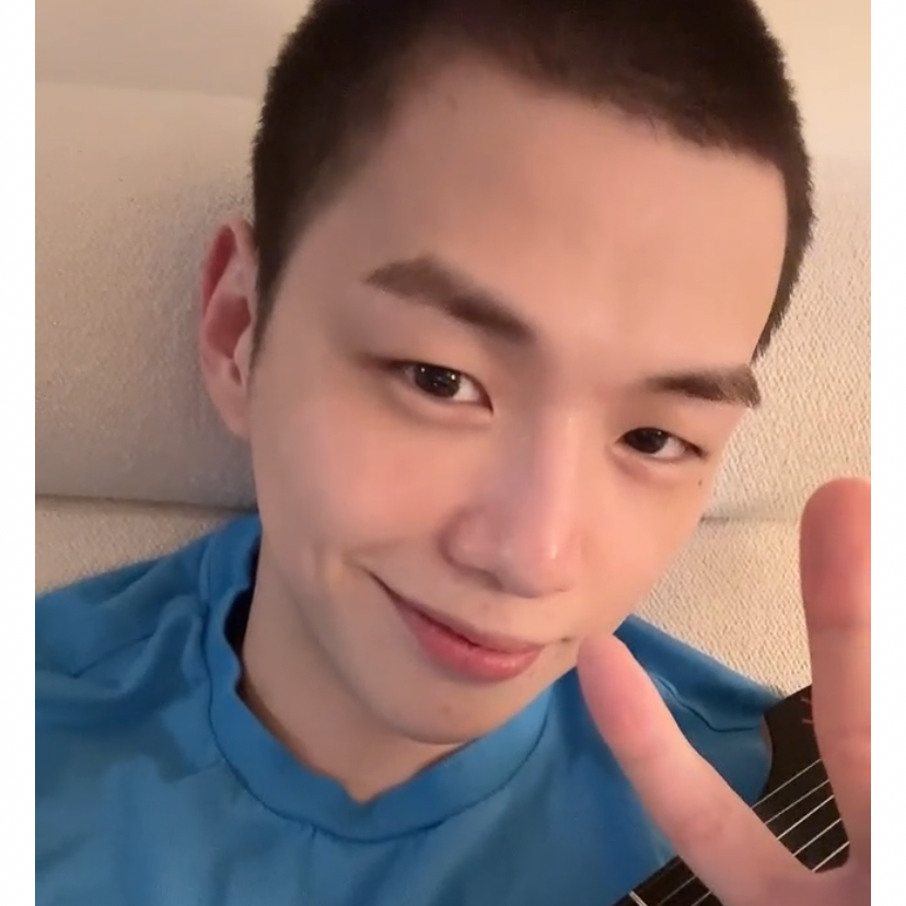 Latest photo of Kang Daniel