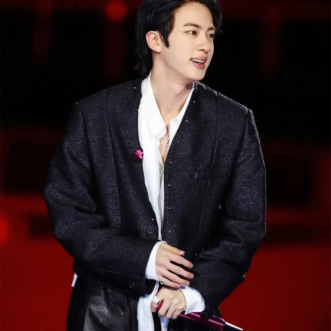 Latest photo of Jin (BTS)