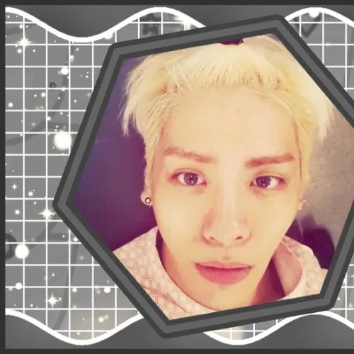 Recent activity shot of Jonghyun (SHINee)