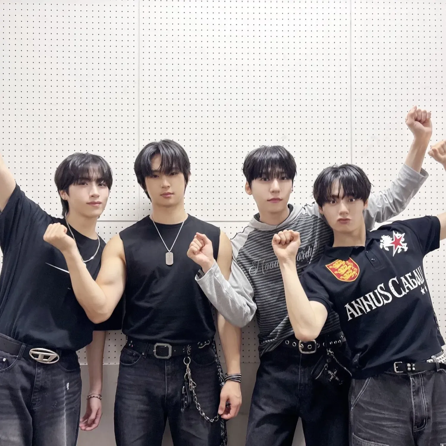 ONEUS ソホ ファンダムコミュニティ │ KPOP人気No.1アプリ 最愛ドル