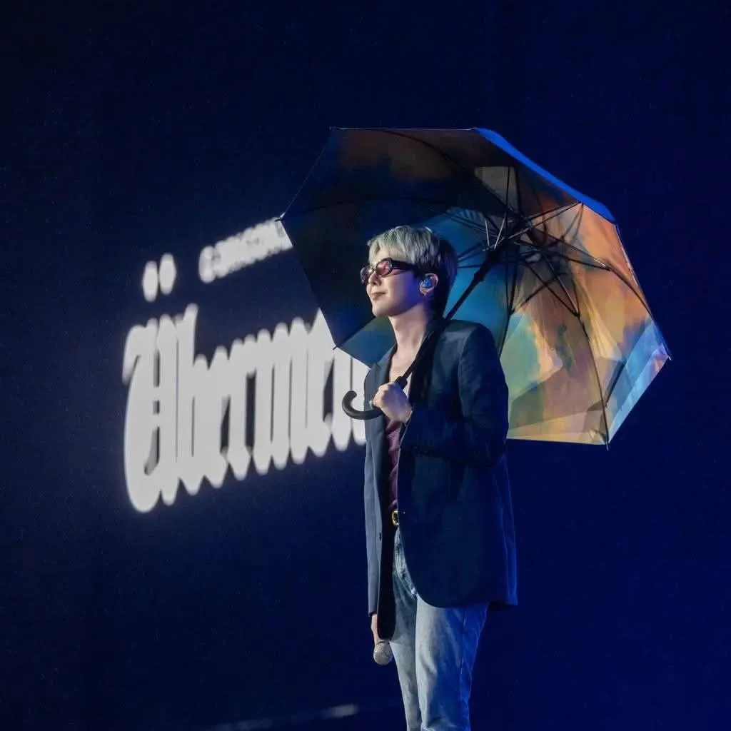 G-DRAGON (빅뱅)의 최신 사진