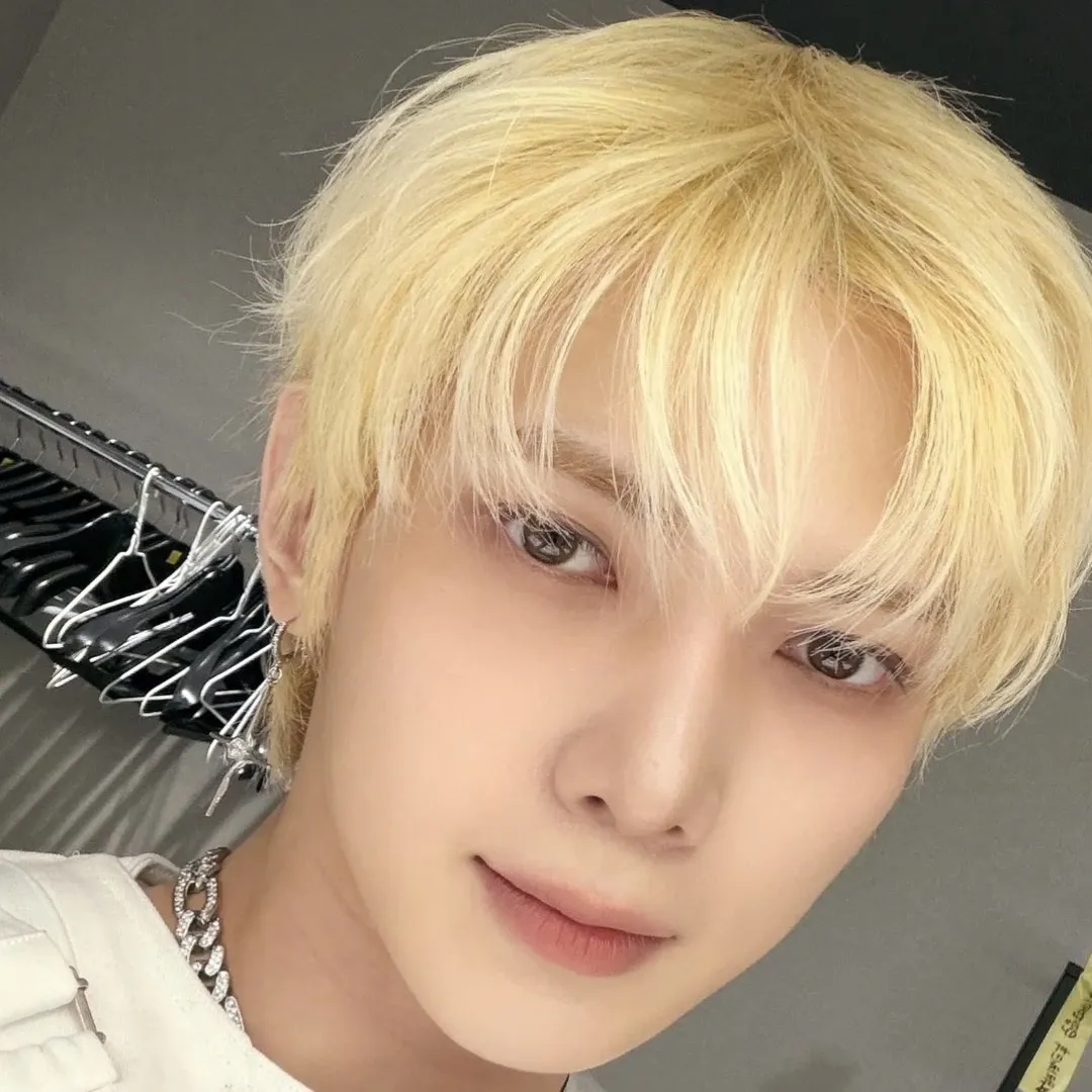 에이티즈의 비하인드 컷