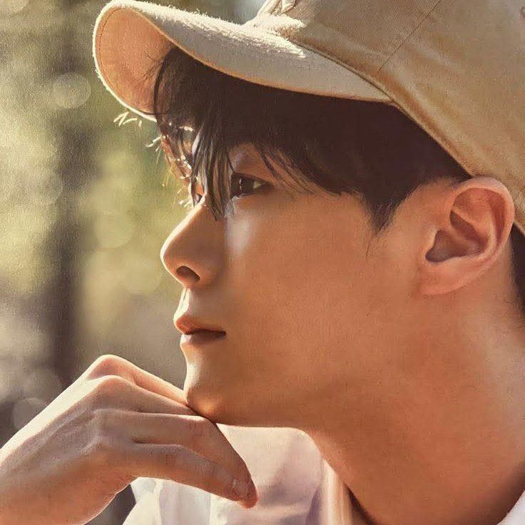 Latest photo of Moonbin (ASTRO)