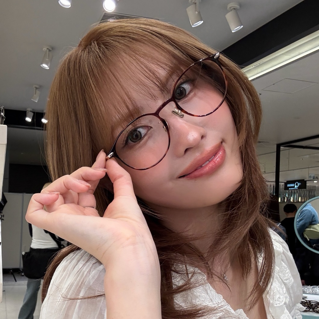 TWICE Momo Fandom Community │ No.1 KPOP App CHOEAEDOL