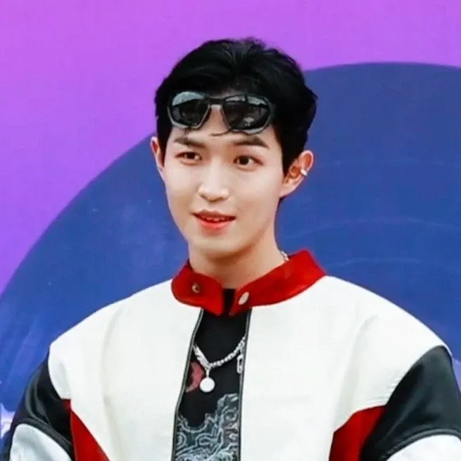 Foto terbaru Kim Jaehwan