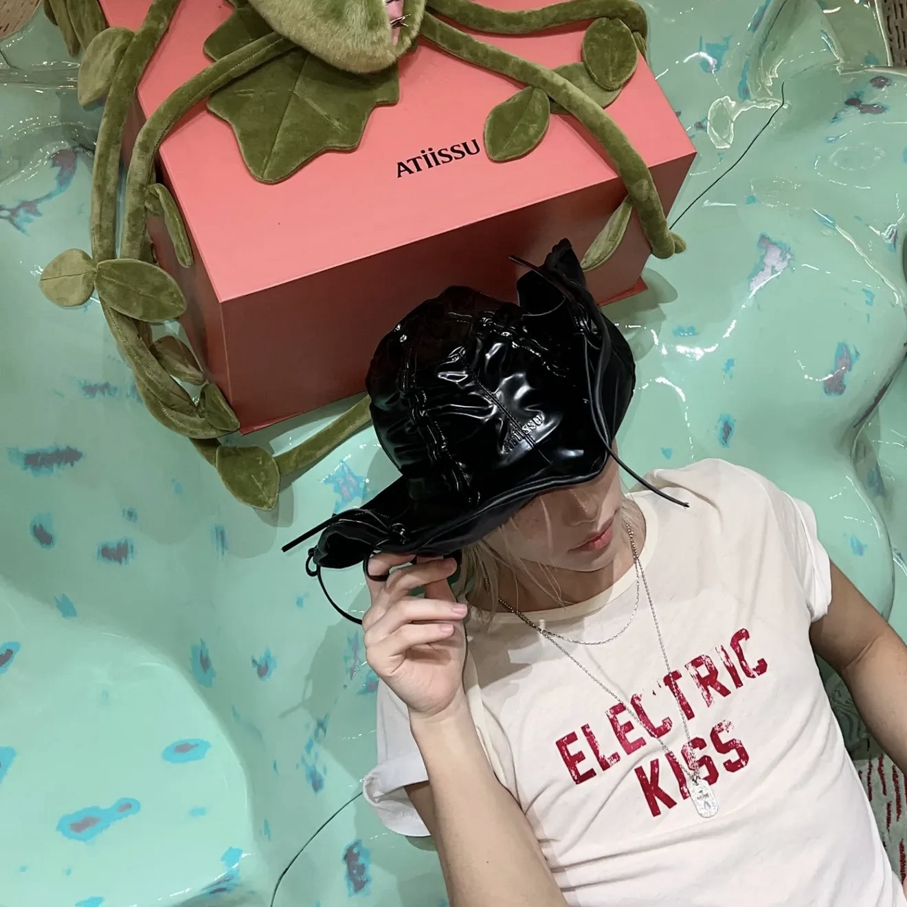 Behind-the-scenes cut of Felix (Stray Kids)